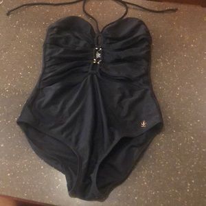 Jennifer Lopez swimsuit